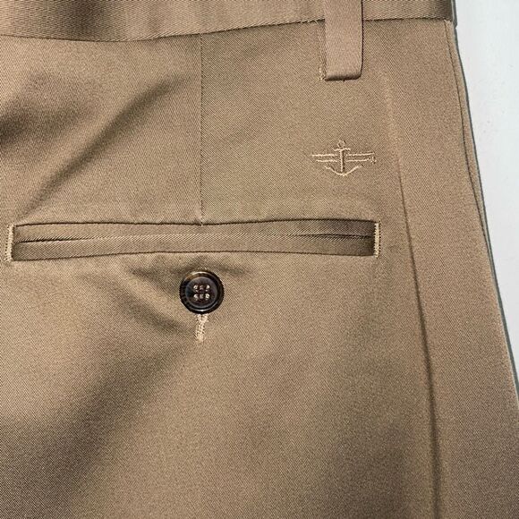Dockers Mens D3 Classic Fit Chino Trousers Pants Brown Size 34x32 - Picture 5 of 11